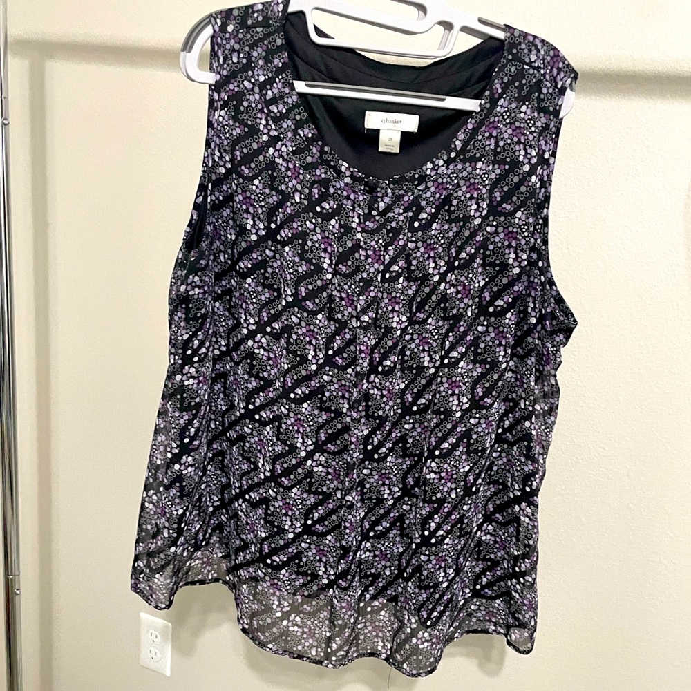CJ Banks tank, polyester. Size 2x. Good used condition.